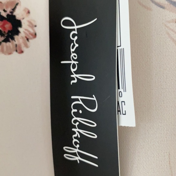 Joseph Ribkoff floral cold shoulder lined top so 8 - Picture 4 of 6